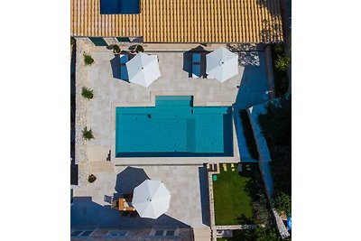 Villa Antiq - charmante Villa in idealer Lage...