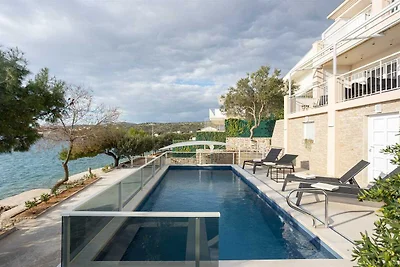 Villa Sea Touch - Strandvilla für acht Person...