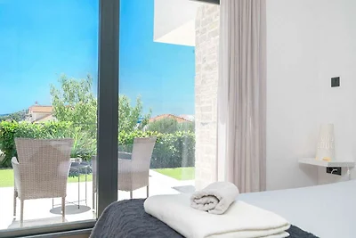 Villa Carrera - villa moderna per 10 ospiti c...