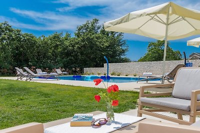 Villa Jardin - for 10 guests with 72 sq meter...