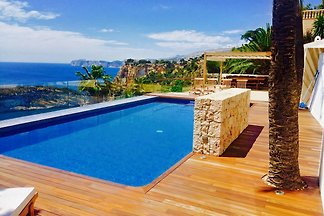 Villa Ambolo