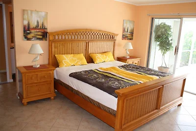 Villa Sunflower