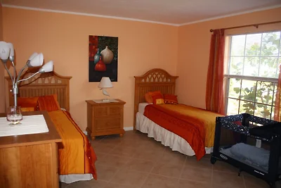 Villa Sunflower