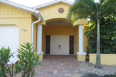 Villa Sunflower
