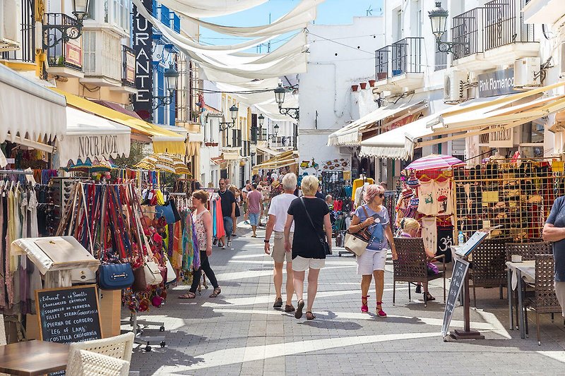 Die Innenstadt von Malaga, mit wunderbaren kleine Einkaufsläden.