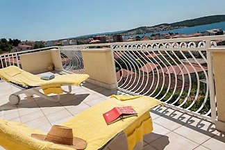 Dach-Apartment - Panorama-Meerblick