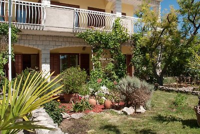 Studio 2 with garden terrace Trogir