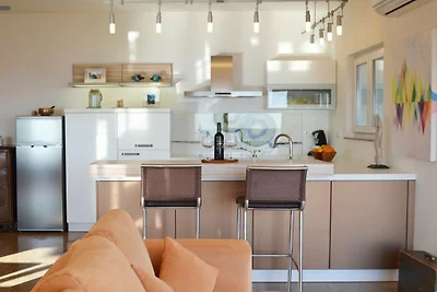 Panorama Meerblick Penthouse LAGOONA für 2-9 Pers. inkl. Garage, Glasfaser Internet, eigener Garten für Kinder und Hunde