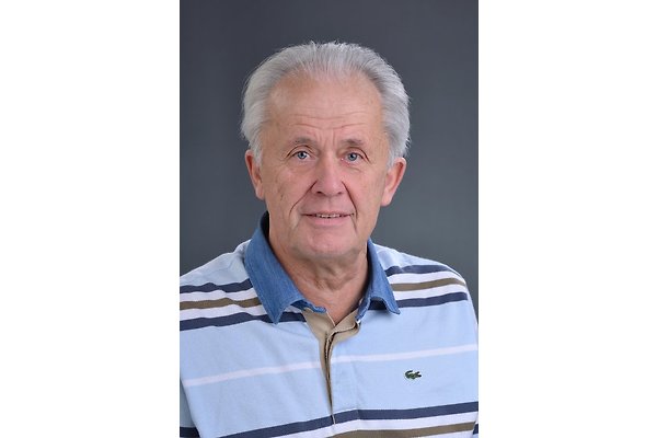 Mr. H. Schmalstieg Mr. H. Schmalstieg