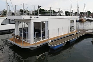 Hausboot Nova