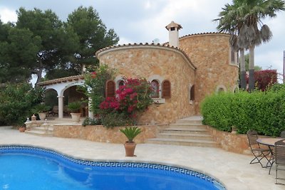 Delightful country house in Cala Santanyi