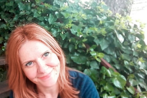 Frau E. Stief-Musec (Kontaktperson vom Vermieter/Dolmetscher) Frau E. Stief-Musec (Kontaktperson vom Vermieter/Dolmetscher)