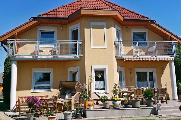 Ferienwohnung Balatonfenyves