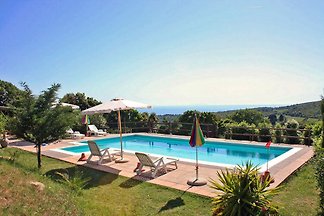 Rosignano Marittimo 490 con piscina