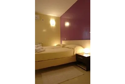 ELIA'S B&B