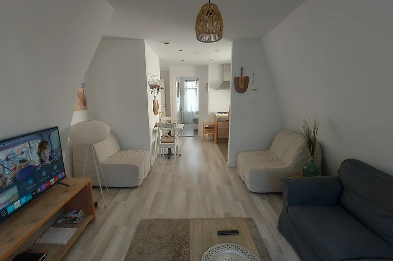 Wohnzimmer mit Smart TV