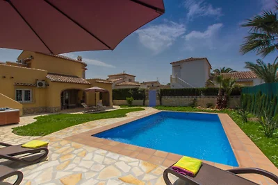 Denia2 km Villa Inge 400m. zur Meer