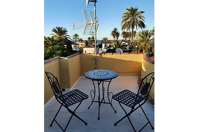 Luxus Villa de Alevtina 200 am Meer