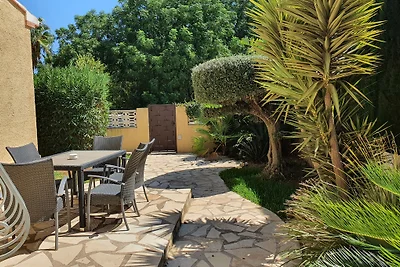 Denia2 km Villa Inge 400m. zur Meer