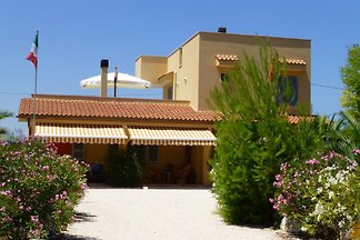 Villa-Salvino
