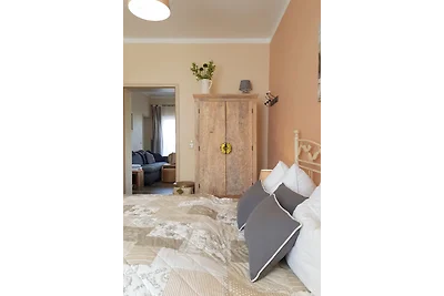 JASMUND con balcone e vista mare