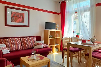 ROTE ROSE mit 1 Schlafzimmer