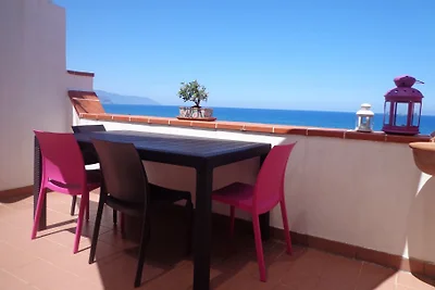 Delizioso appartamento con terrazzo