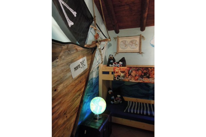 Piraten Kinderzimmer 4 Betten