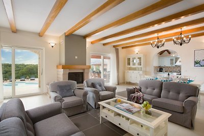 Villa Aurora