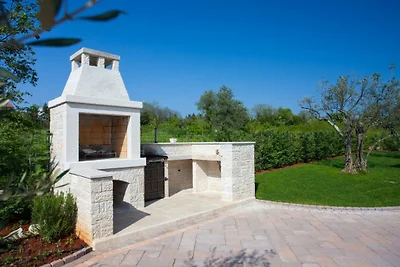 Villa Lory