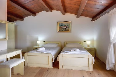 Villa Moncalvo