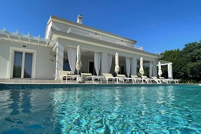 Villa Oliveti
