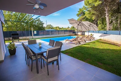 Villa Eva