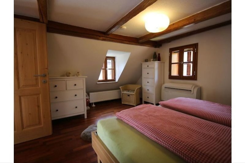 Schlafzimmer mit Klimaanlage