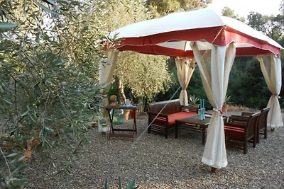 Casa Bomberto