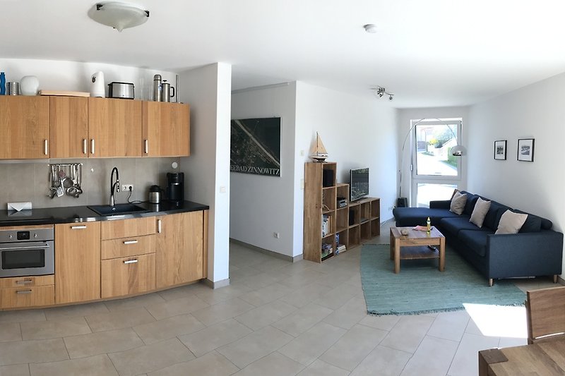 Kitchen & Living Area