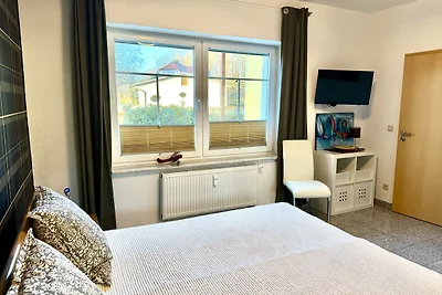 Exclusieve kunstenaarsflat terras