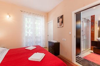 City Deluxe Apartment Aspalathos