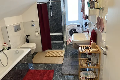 Lago e natura: Iris, il fiore delle paludi