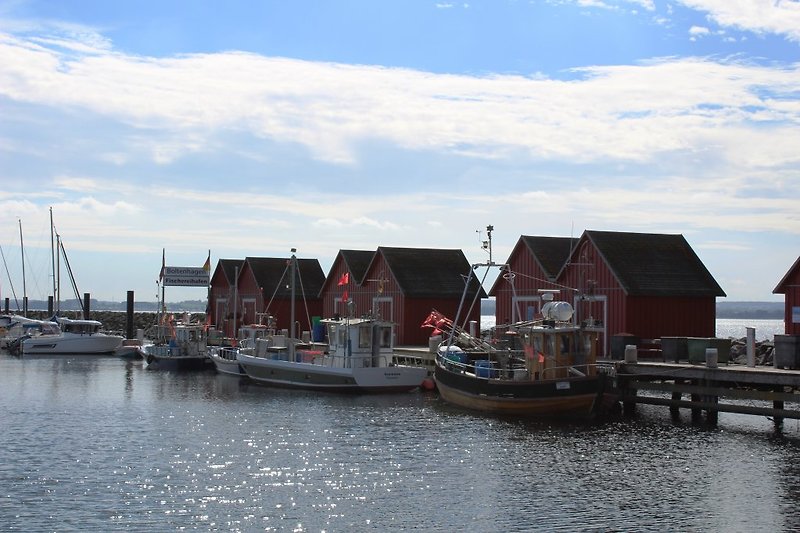 Fischerhütten im Hafen