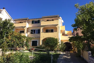 Vanessa House
