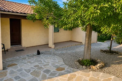Meerblick-Villa–Pool & Meereszugang