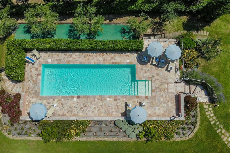 Villa con piscina panoramica