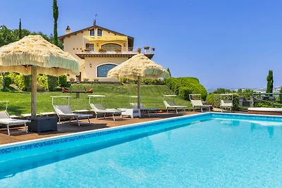 Villa Eden