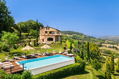 Villa Eden