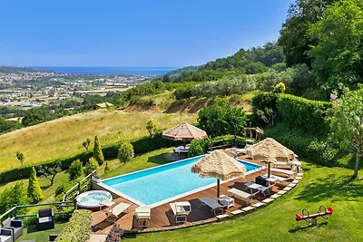 Villa Eden