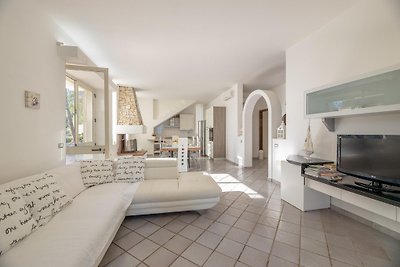 VILLA MIRIAM