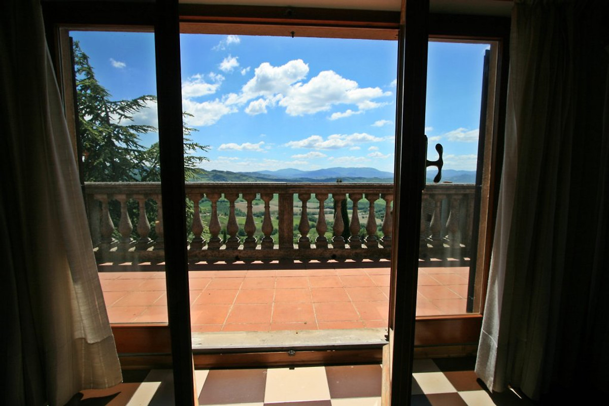 Lillia in Casole d'Elsa - Firma VILLAS IN MED SRL, V