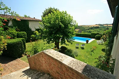 VILLA DORA