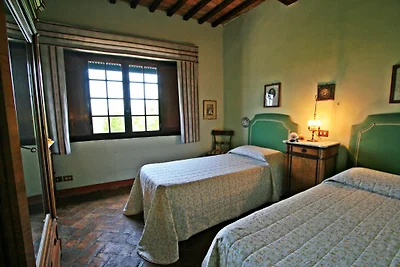 VILLA DORA